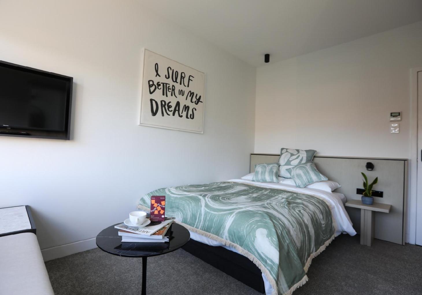 Barrys Beach Road Hotel Sydney Buitenkant foto